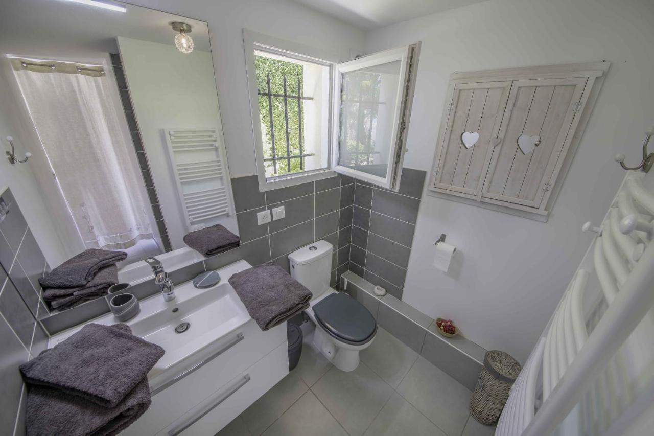 Domaine La Garenne Bed & Breakfast Reilhaguet Eksteriør bilde