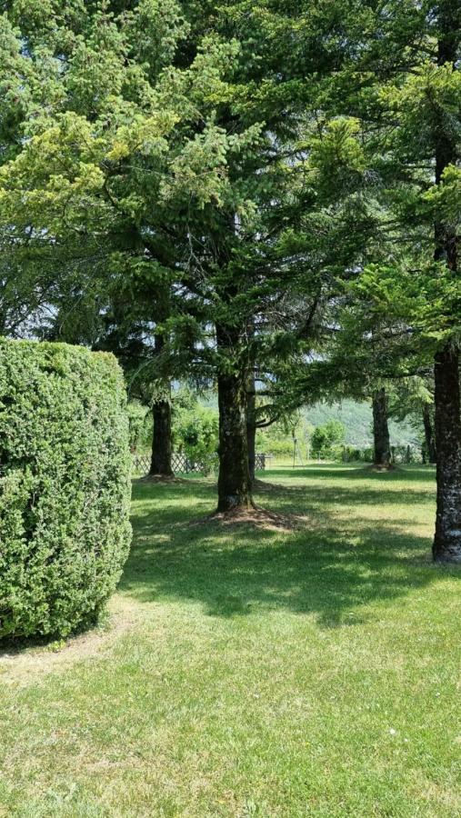 Domaine La Garenne Bed & Breakfast Reilhaguet Eksteriør bilde